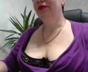 lady_gloria is a 41 year old female webcam sex model.