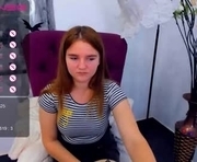 _ganett__ is a 18 year old female webcam sex model.