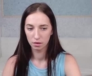 evamuur is a 23 year old female webcam sex model.