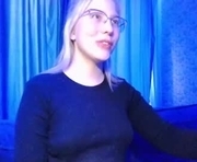 brandy__stars is a  year old female webcam sex model.