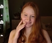 astoria_ross_ is a 20 year old female webcam sex model.