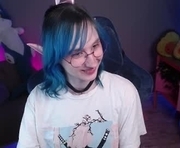 brandy_queen is a 20 year old female webcam sex model.