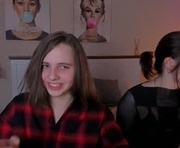 liana_kisses is a 18 year old female webcam sex model.
