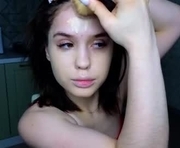 mia__lunaa is a 18 year old female webcam sex model.