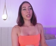 yesicasweett is a 21 year old female webcam sex model.