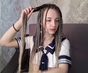 adele0_0 is a 18 year old female webcam sex model.