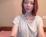 bunnykelly is a 18 year old female webcam sex model.