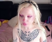 pinkslobber is a 27 year old female webcam sex model.