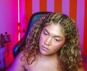cristal_war is a 21 year old female webcam sex model.