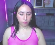 tulimoon_v is a  year old female webcam sex model.