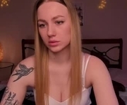annplay is a 21 year old female webcam sex model.