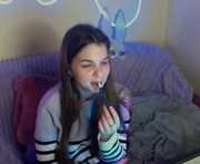 lilybronks89 is a  year old female webcam sex model.