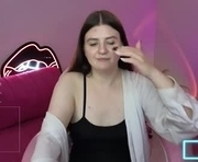 rubyal1en is a 18 year old female webcam sex model.