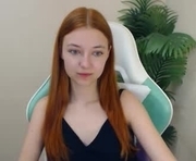 vivien_leight is a 21 year old female webcam sex model.