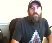 luv2likslit611455 is a  year old male webcam sex model.