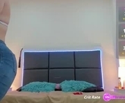 aslhyn_gomez is a 28 year old female webcam sex model.