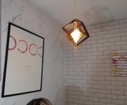 rosse_jeane_v is a  year old female webcam sex model.