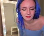 astralaria is a 18 year old female webcam sex model.