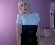 sparkle_wing is a  year old female webcam sex model.