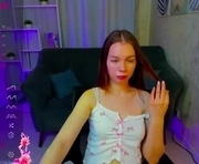 lisa_willsons is a  year old female webcam sex model.