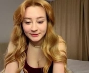 lisaagordon is a 18 year old female webcam sex model.