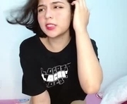 lily_crushx is a 18 year old female webcam sex model.