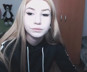 alison_moonlight is a 20 year old female webcam sex model.