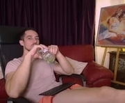mrgreeneyes01 is a 29 year old male webcam sex model.