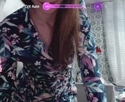 wow_porno_ is a 28 year old female webcam sex model.