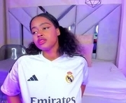 kellyy_cooper is a 23 year old female webcam sex model.