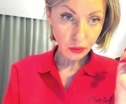 annyflores is a  year old female webcam sex model.