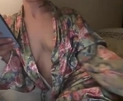heatherfish is a  year old female webcam sex model.