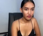 angela_scar is a 18 year old female webcam sex model.
