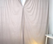 ange1_neon is a 18 year old female webcam sex model.