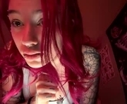 lookingforlona is a 21 year old female webcam sex model.