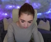stasyrae is a  year old female webcam sex model.