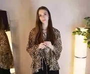 lornafletcher is a 18 year old female webcam sex model.