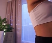 bestie_kiki is a 18 year old female webcam sex model.