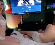 avrora_jessie is a 22 year old couple webcam sex model.