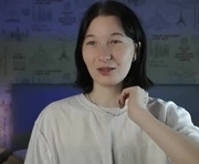 dreamyecho is a 18 year old female webcam sex model.