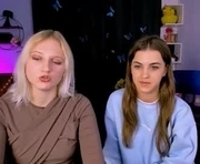 lina_fox12 is a  year old female webcam sex model.