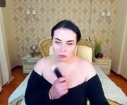 pollyhollyy is a  year old female webcam sex model.