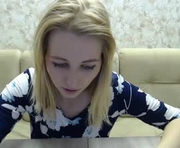 helen_bee is a 25 year old female webcam sex model.