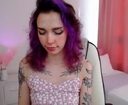 leylanoir is a 22 year old female webcam sex model.