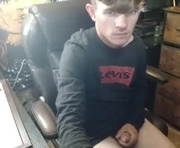 ethansxxx is a 25 year old male webcam sex model.