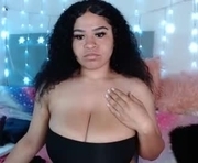 thamarar is a 21 year old female webcam sex model.
