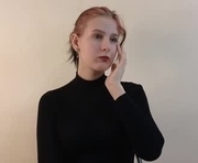 zeldafarr is a 18 year old female webcam sex model.