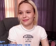 uki_meow246 is a 18 year old female webcam sex model.