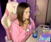 regeniastetson is a 18 year old female webcam sex model.