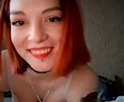 amyseaver is a 18 year old female webcam sex model.
